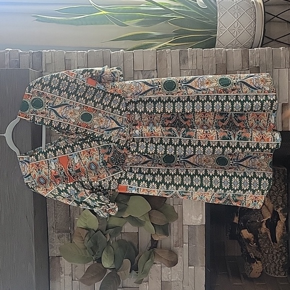 Patterned Dress - Picture 2 of 2